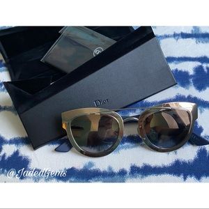 Christian Dior 🕶 gold sunglasses